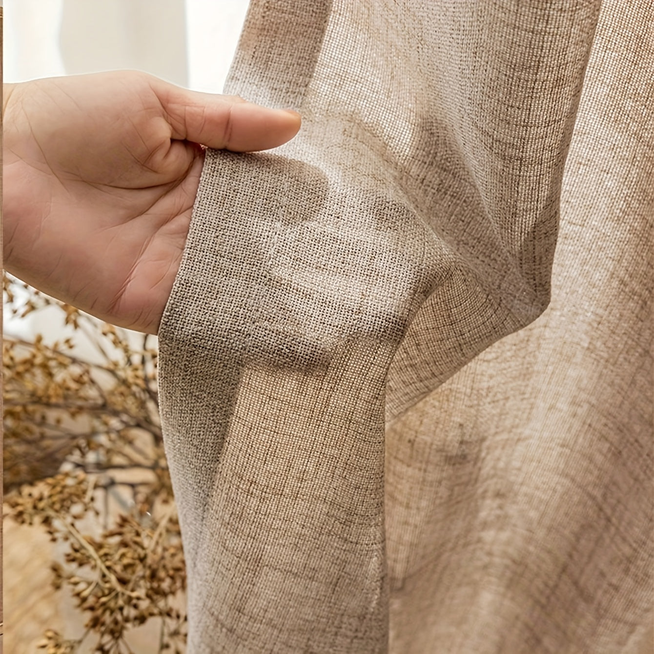 Rideau rétro semi-transparent et au tombé naturel