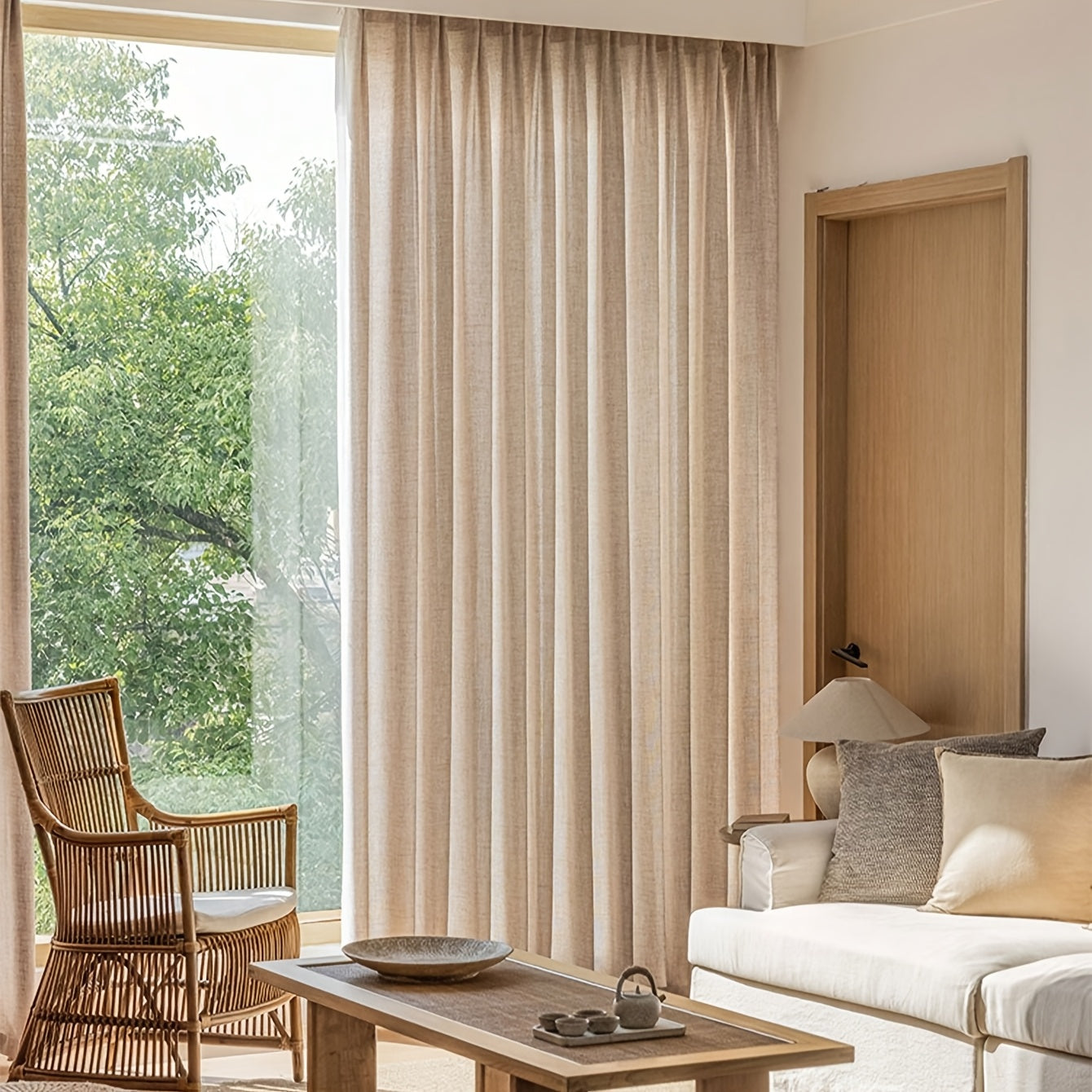 Rideau rétro semi-transparent et au tombé naturel