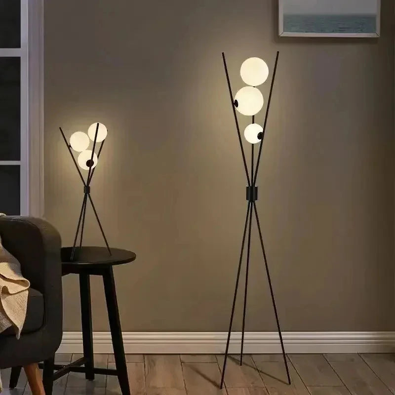 Lampadaire LED Nordique créatif minimaliste 3D lune conception trépied