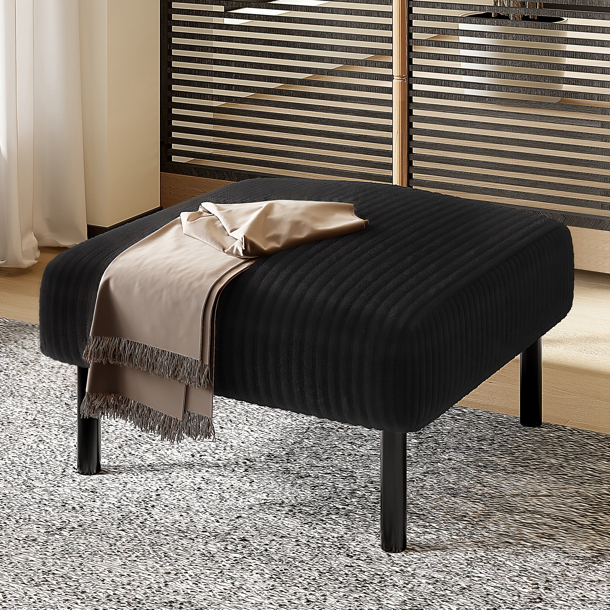 Repose-pieds contemporain et confortable avec assise douce